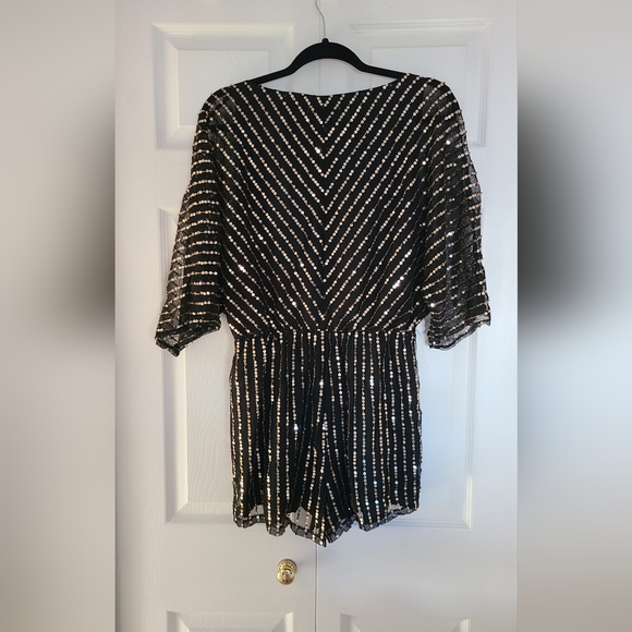 Sequin Romper - Picture 2 of 3